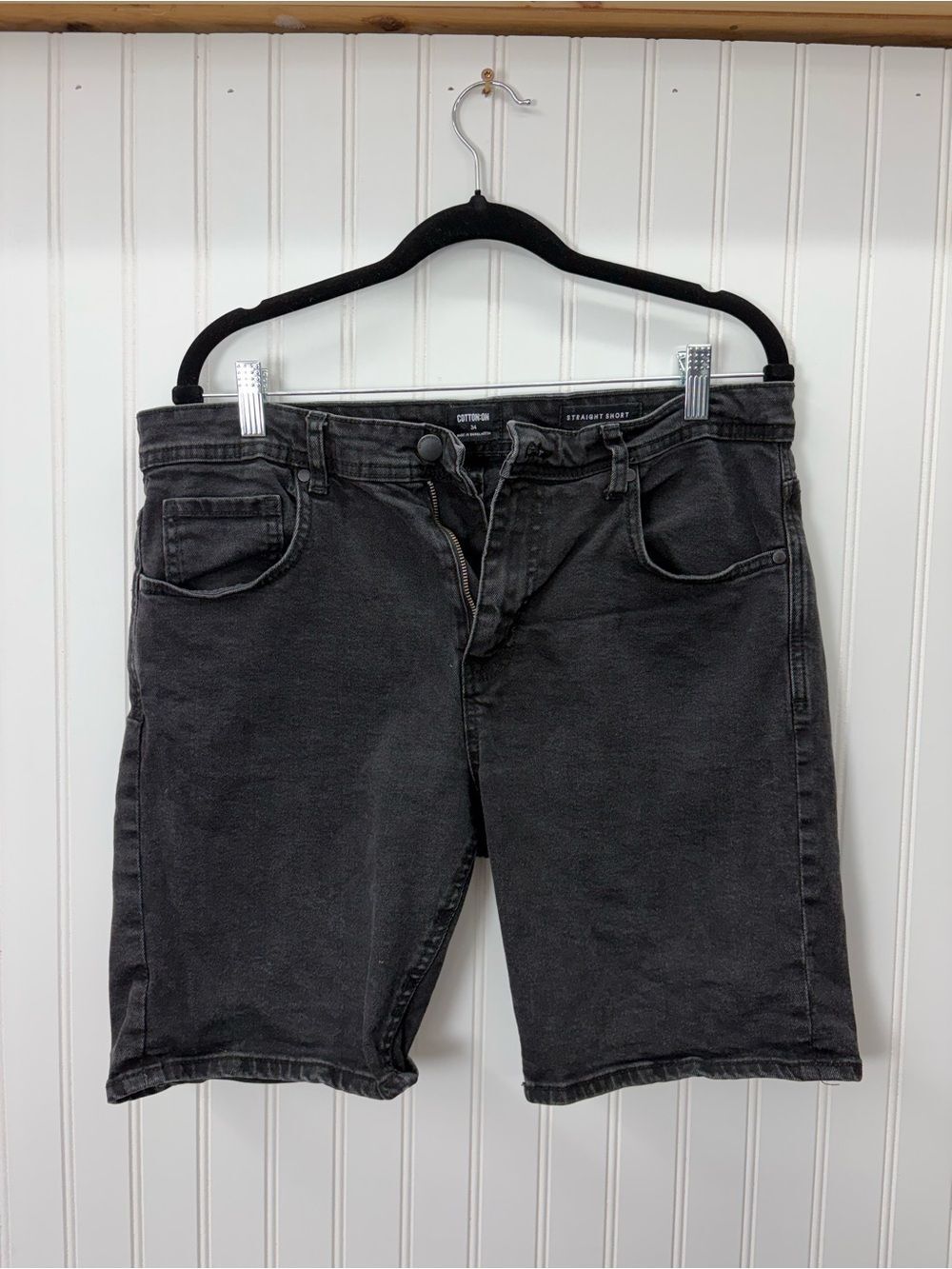 Cotton On Men's Black Washed Denim Bermuda straight Shorts